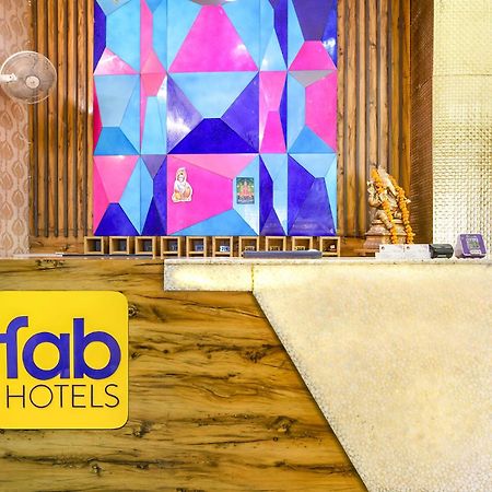 Fabhotel West View Газиабад Экстерьер фото